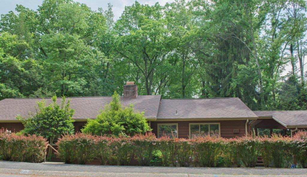 103 Disston Road Oak Ridge, TN 37830 - Photo 2 of 24 2 front from road