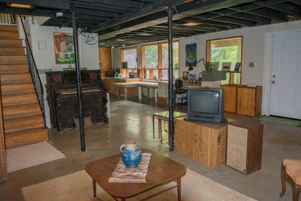 103 Disston Road Oak Ridge, TN 37830 - Photo 19 of 24 19 Basement 2