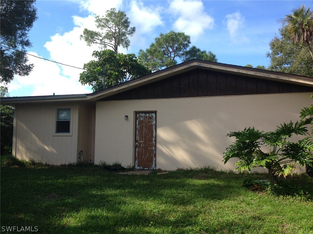 13951 Rod And Gun Club Road, Unit 61 Fort Myers, FL 33913 - Photo 6 of 20 Gallery Image 6