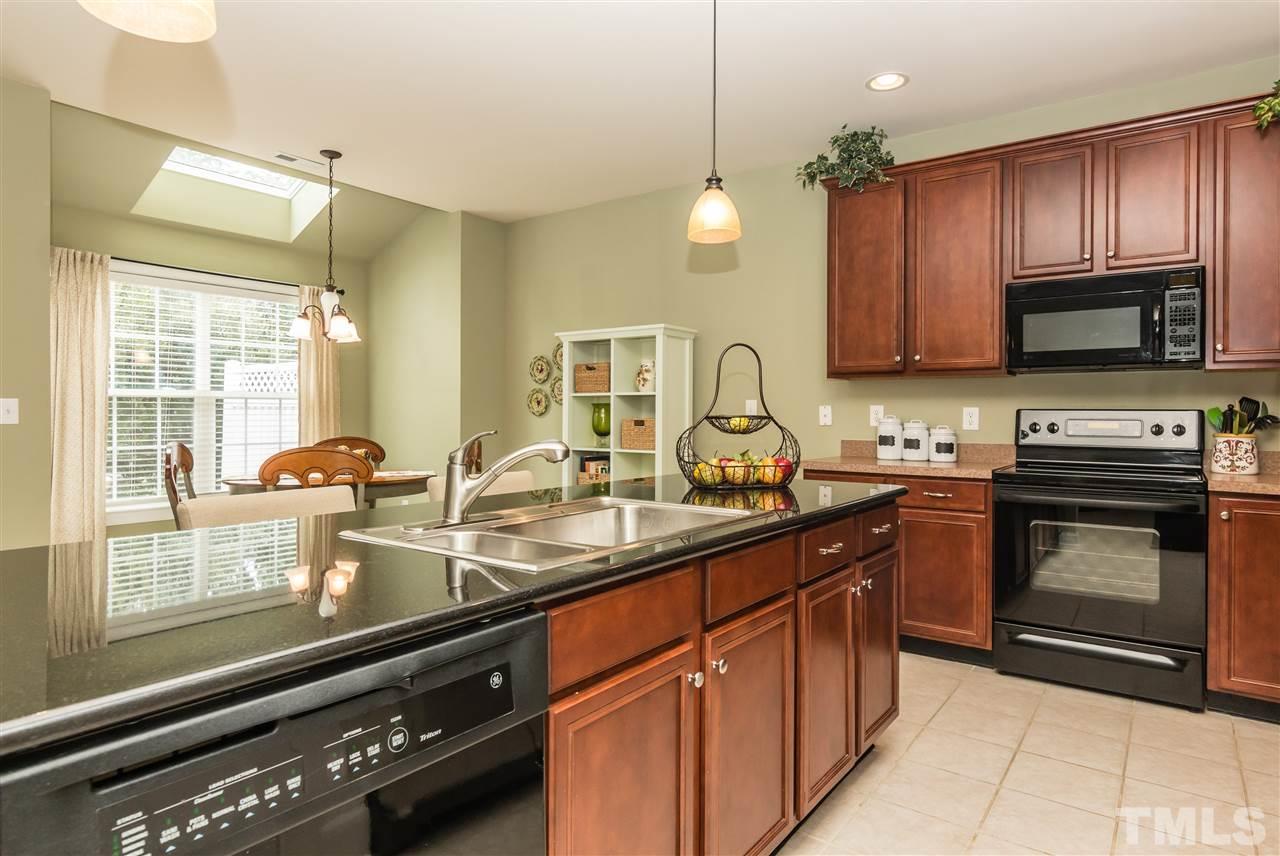 10148 Mizner Lane Raleigh, NC 27617 - Photo 12 of 23 Gallery Image 12