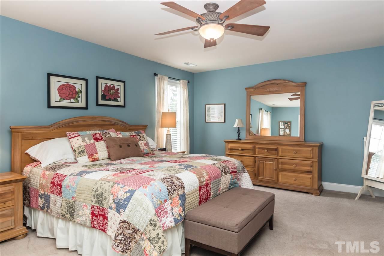 10148 Mizner Lane Raleigh, NC 27617 - Photo 14 of 23 Gallery Image 14