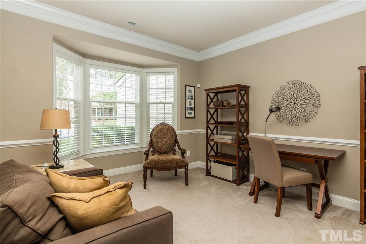 10148 Mizner Lane Raleigh, NC 27617 - Photo 4 of 23 Gallery Image 4