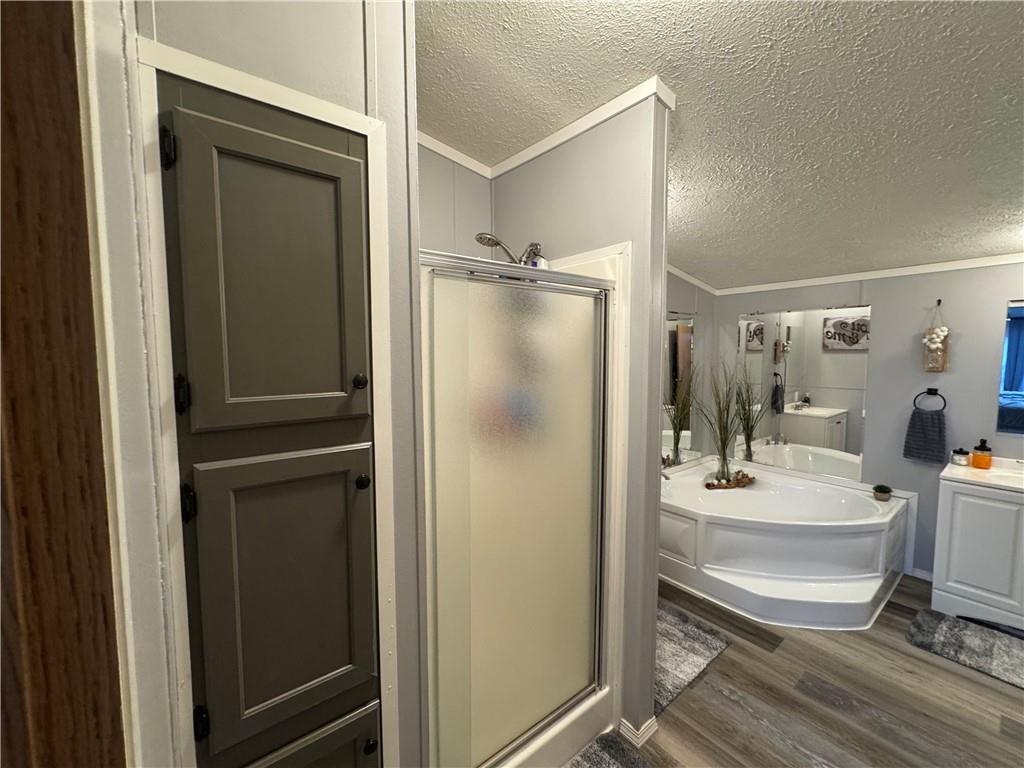 505 Amy Lane Rochester, PA 15074 - Photo 17 of 22 a bathroom with a sink toilet and shower