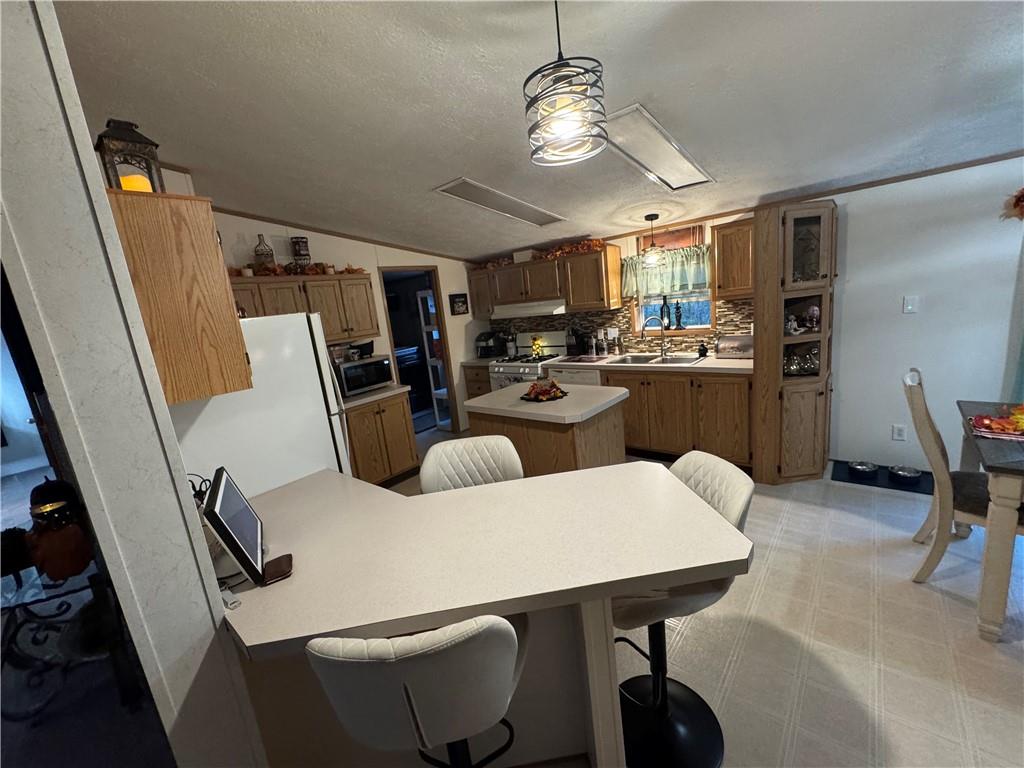 505 Amy Lane Rochester, PA 15074 - Photo 10 of 22 a view of a dining room with furniture