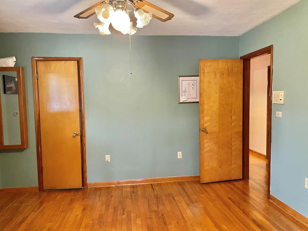 115 Old Honaker Road Honaker, VA 24260 - Photo 11 of 28 Gallery Image 11