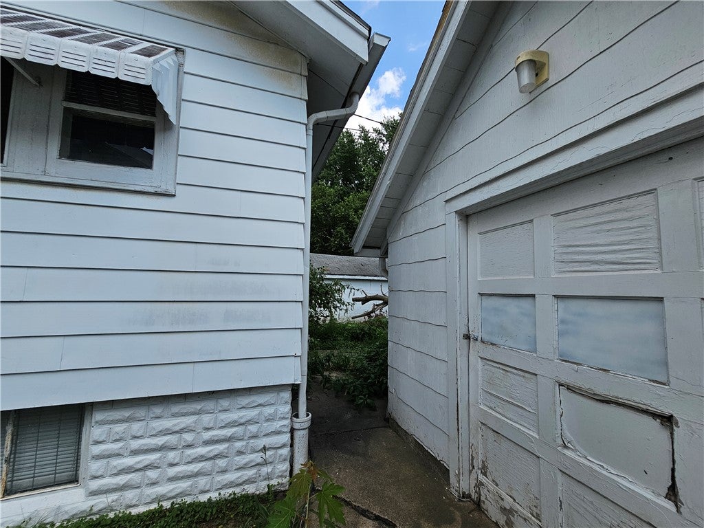 1545 East Walnut Street Decatur, IL 62526 - Photo 8 of 13 Gallery Image 8