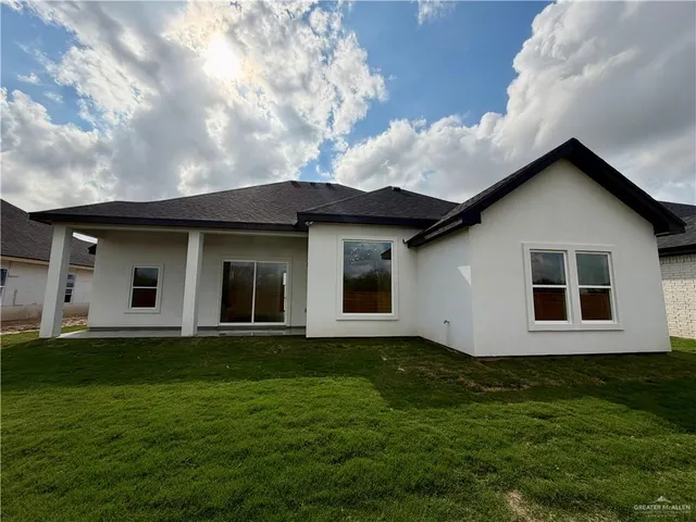 $350,000 | 3713 East Noronha Drive, Edinburg, TX 78542