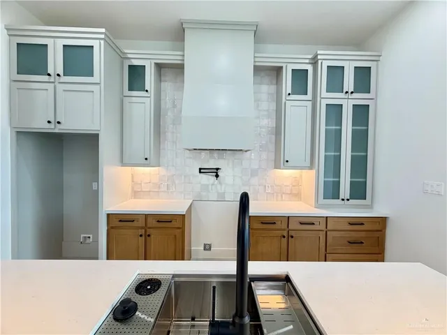 $350,000 | 3713 East Noronha Drive, Edinburg, TX 78542