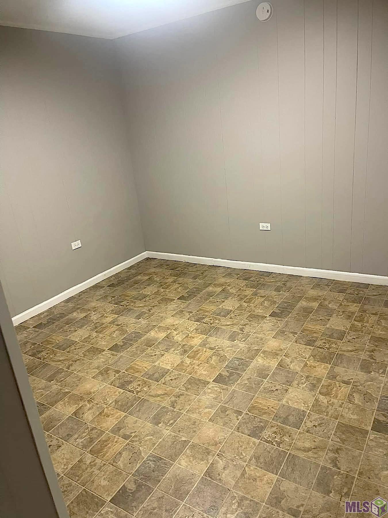 192 West 64th Street Cut Off, LA 70345 - Photo 4 of 5