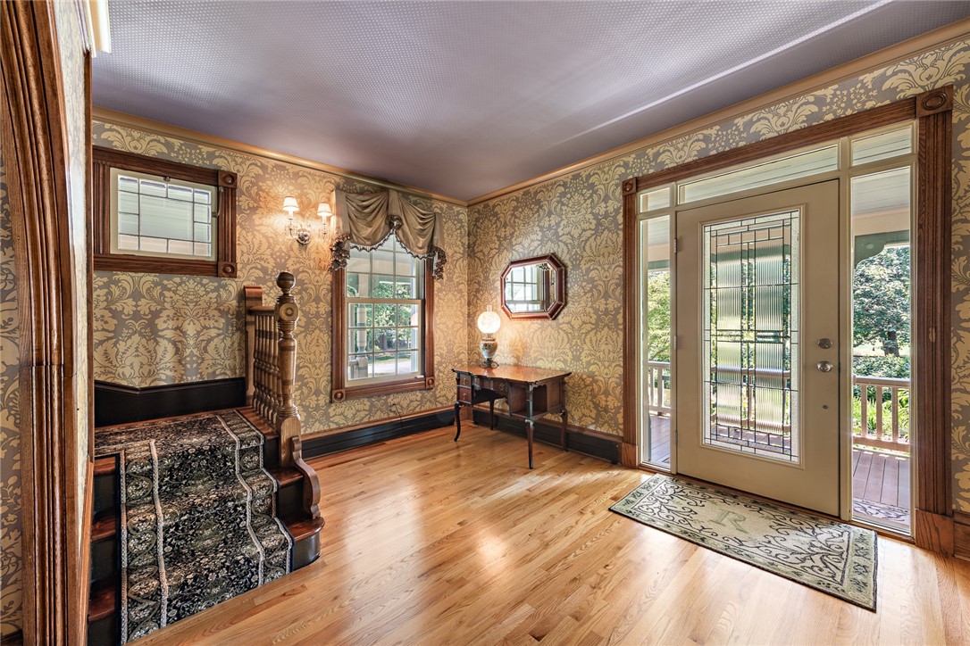 65 Rhode Island Avenue Warwick, RI 02889 - Photo 17 of 50