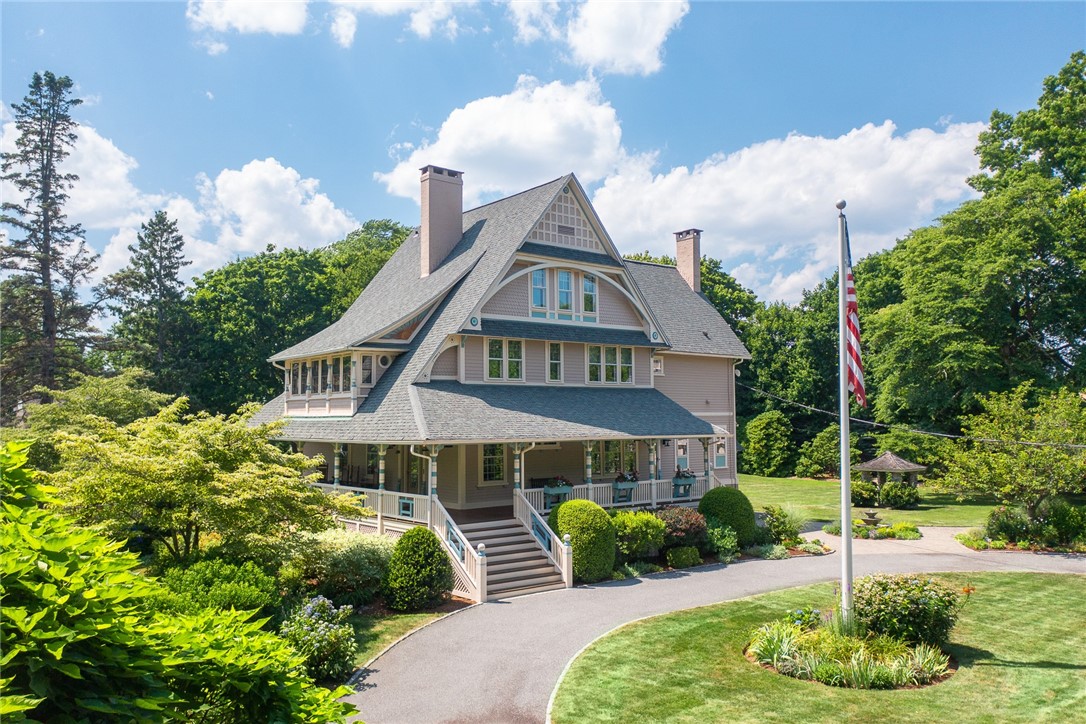 65 Rhode Island Avenue Warwick, RI 02889 - Photo 2 of 50