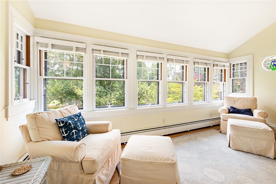 65 Rhode Island Avenue Warwick, RI 02889 - Photo 32 of 50