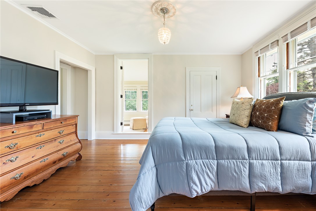 65 Rhode Island Avenue Warwick, RI 02889 - Photo 35 of 50