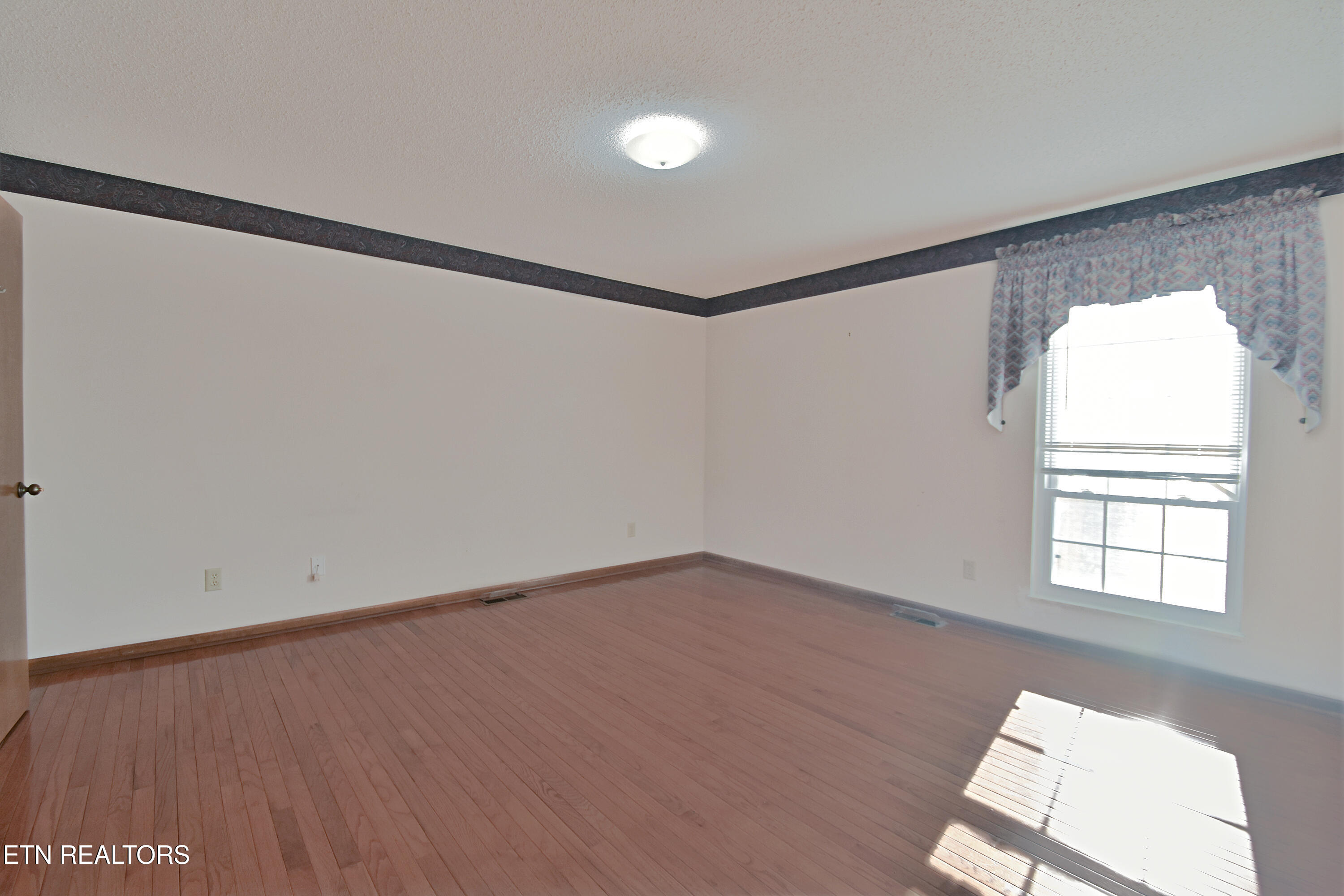 6917 Chartwell Road Knoxville, TN 37931 - Photo 6 of 21 DSC_1404