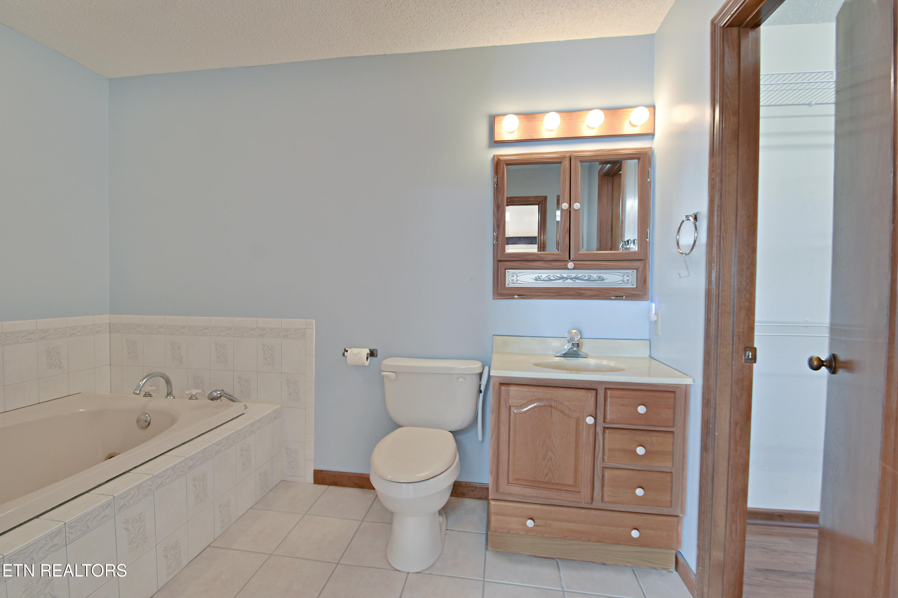 6917 Chartwell Road Knoxville, TN 37931 - Photo 8 of 21 DSC_1408
