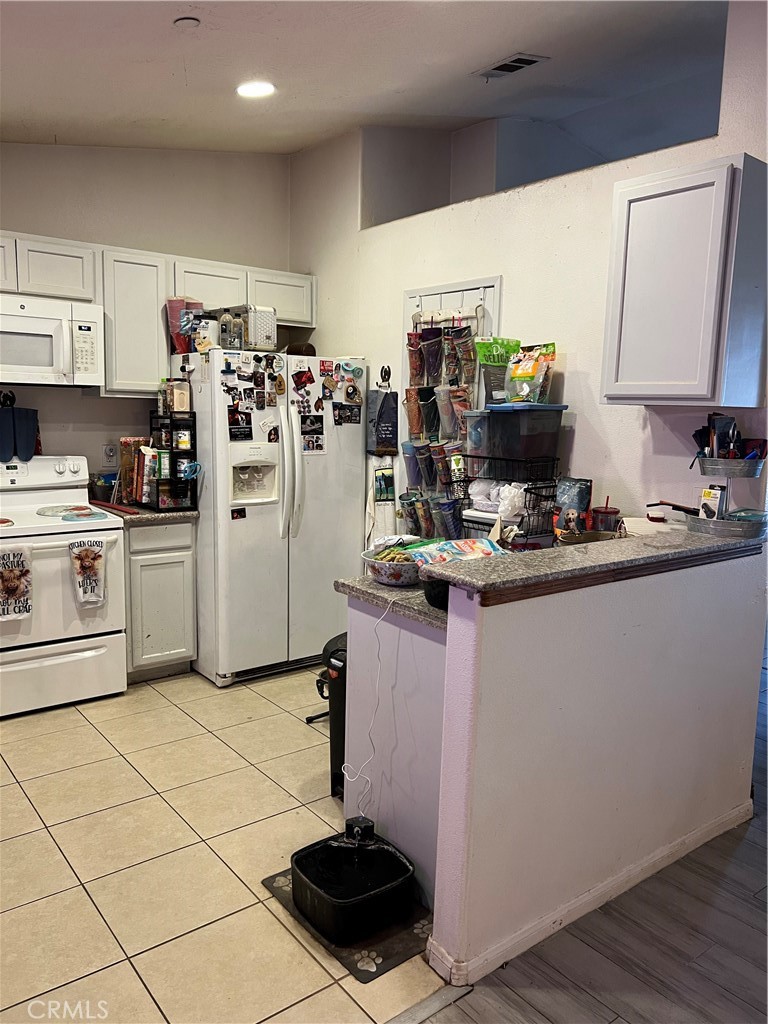 2825 Del Rosa Road Phelan, CA 92371 - Photo 33 of 40 Gallery Image 33