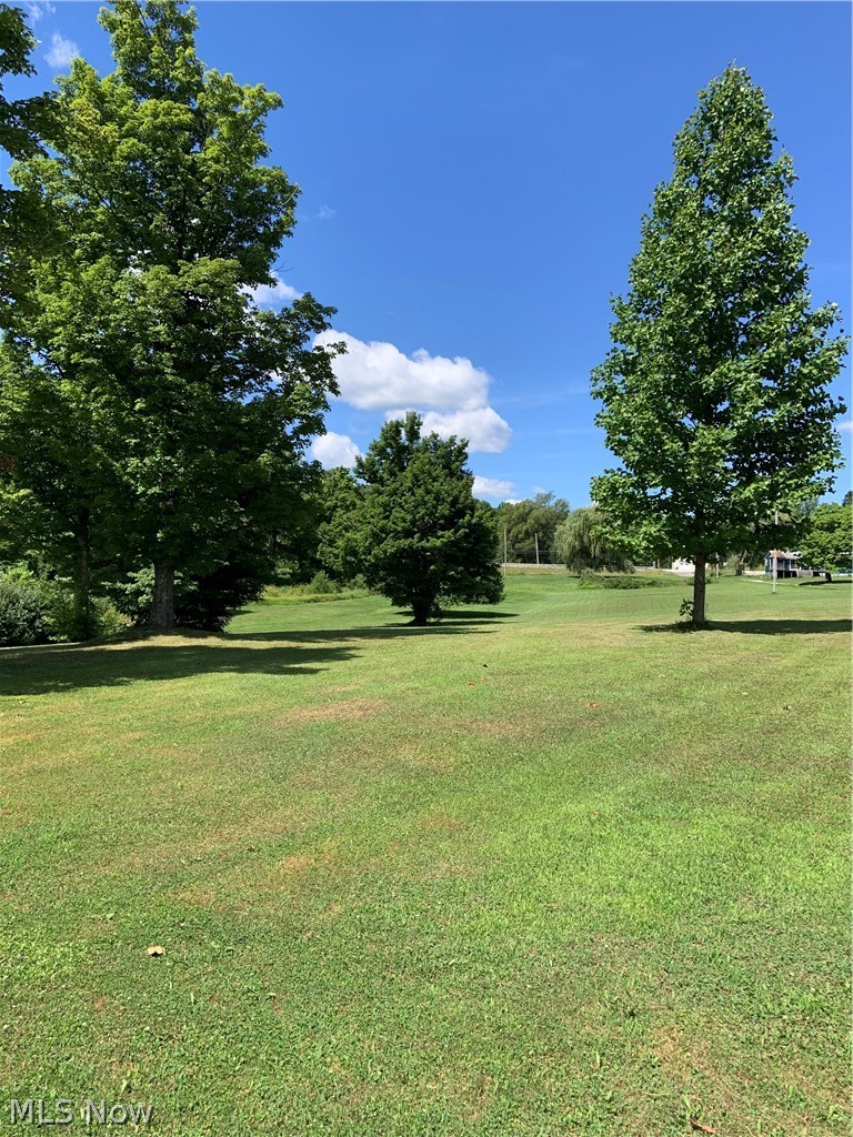 11185 Madison Road Huntsburg, OH 44046 - Photo 2 of 11 Beautiful property