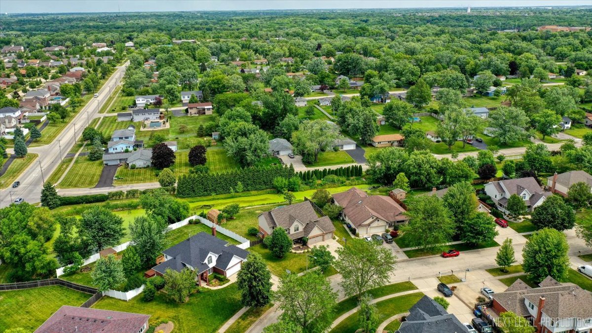 1285 O'Connell Circle New Lenox, IL 60451 - Photo 33 of 42 an aerial view of residential houses with outdoor space and street view