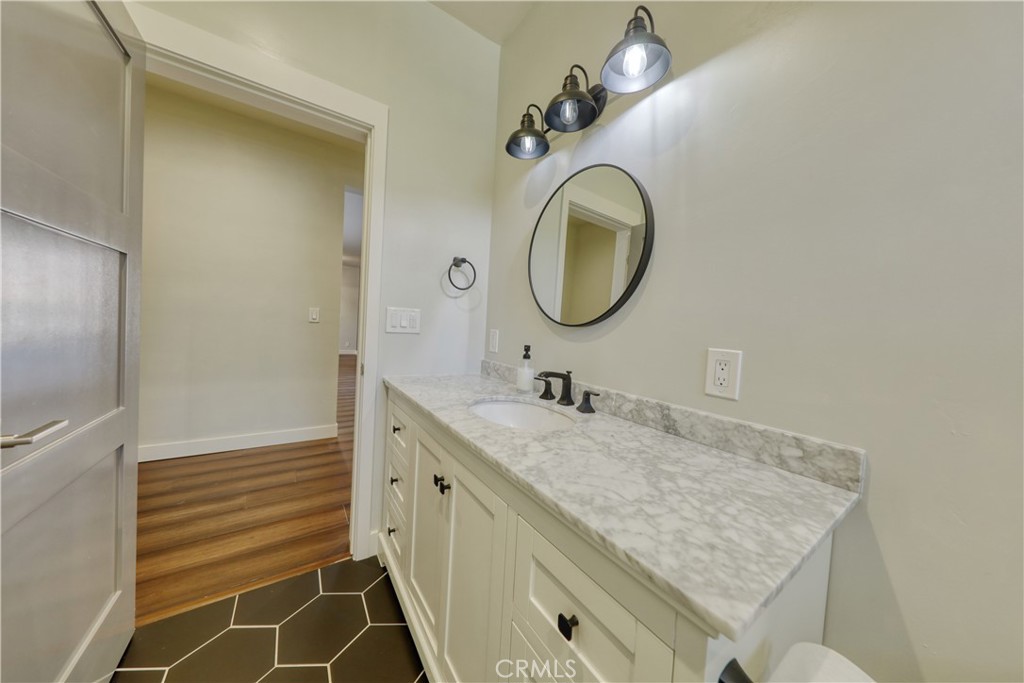 25904 Bear Valley Road Tehachapi, CA 93561 - Photo 28 of 66