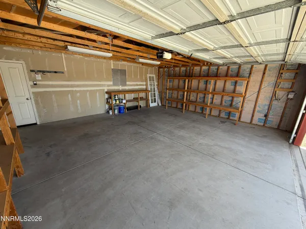$369,999 | 14 Pebble Beach Lane, Yerington, NV 89447