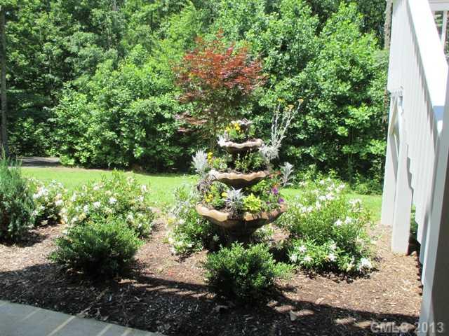 525 Compton Road Clover, SC 29710 - Photo 3 of 16 Gallery Image 3