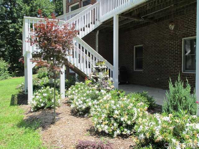 525 Compton Road Clover, SC 29710 - Photo 4 of 16 Gallery Image 4