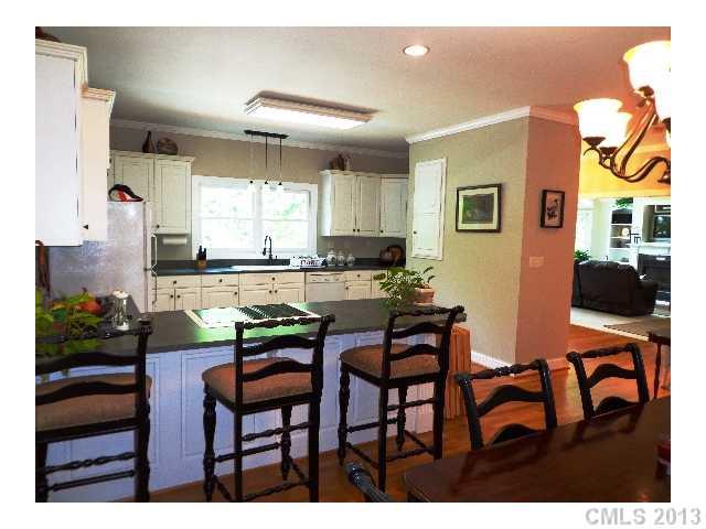 525 Compton Road Clover, SC 29710 - Photo 7 of 16 Gallery Image 7