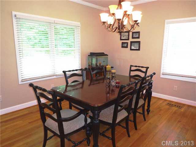 525 Compton Road Clover, SC 29710 - Photo 8 of 16 Gallery Image 8