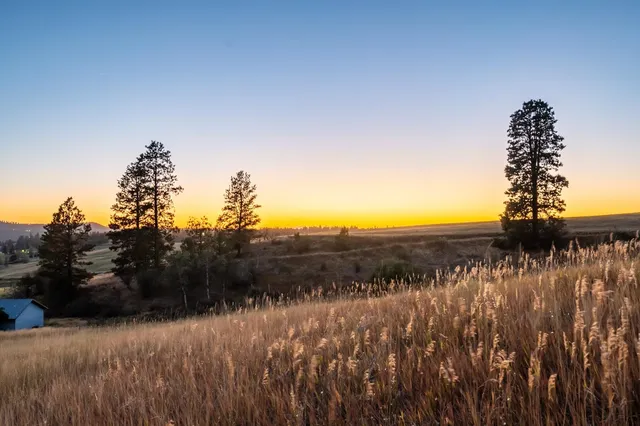 $400,000 | 10900 South Silver Hill Road, Spokane, WA 99223