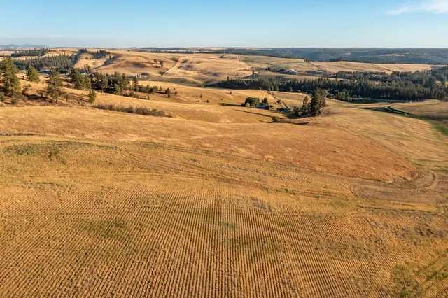 $400,000 | 10900 South Silver Hill Road, Spokane, WA 99223