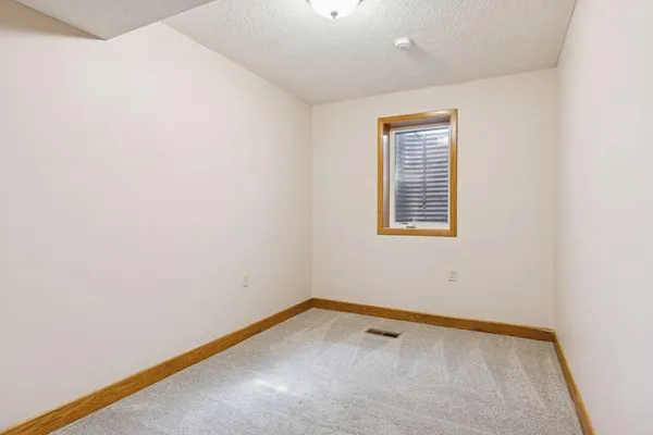 $924,900 | 14319 214th Avenue Northwest, Elk River, MN 55330