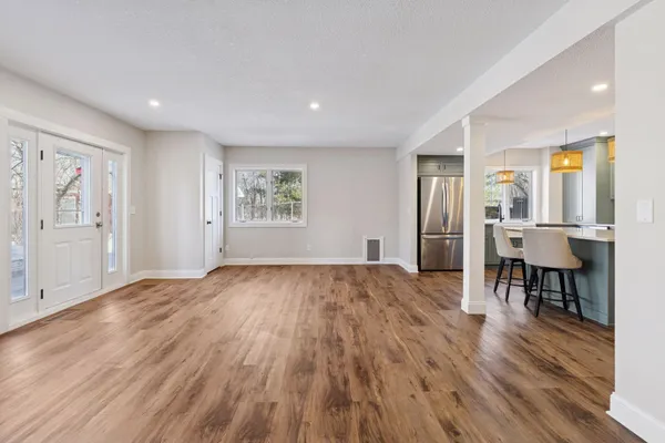 $924,900 | 14319 214th Avenue Northwest, Elk River, MN 55330