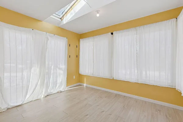 $924,900 | 14319 214th Avenue Northwest, Elk River, MN 55330