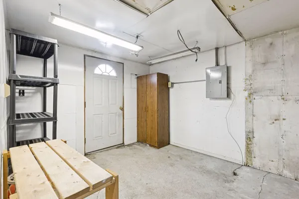 $924,900 | 14319 214th Avenue Northwest, Elk River, MN 55330