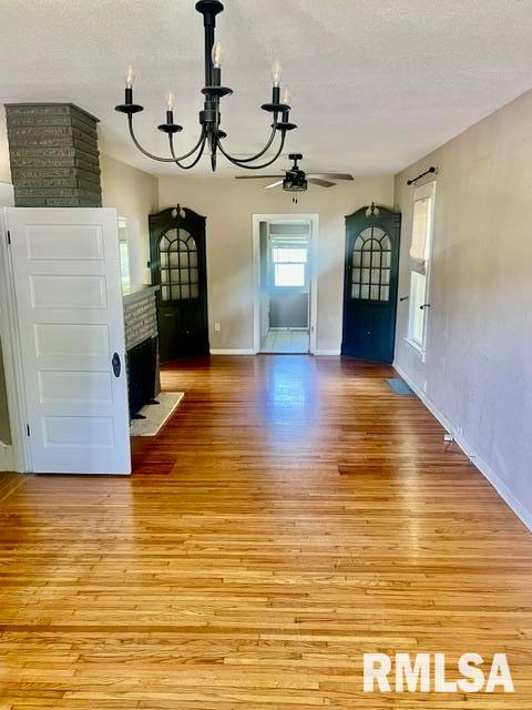 636 North 8th Avenue Canton, IL 61520 - Photo 9 of 33