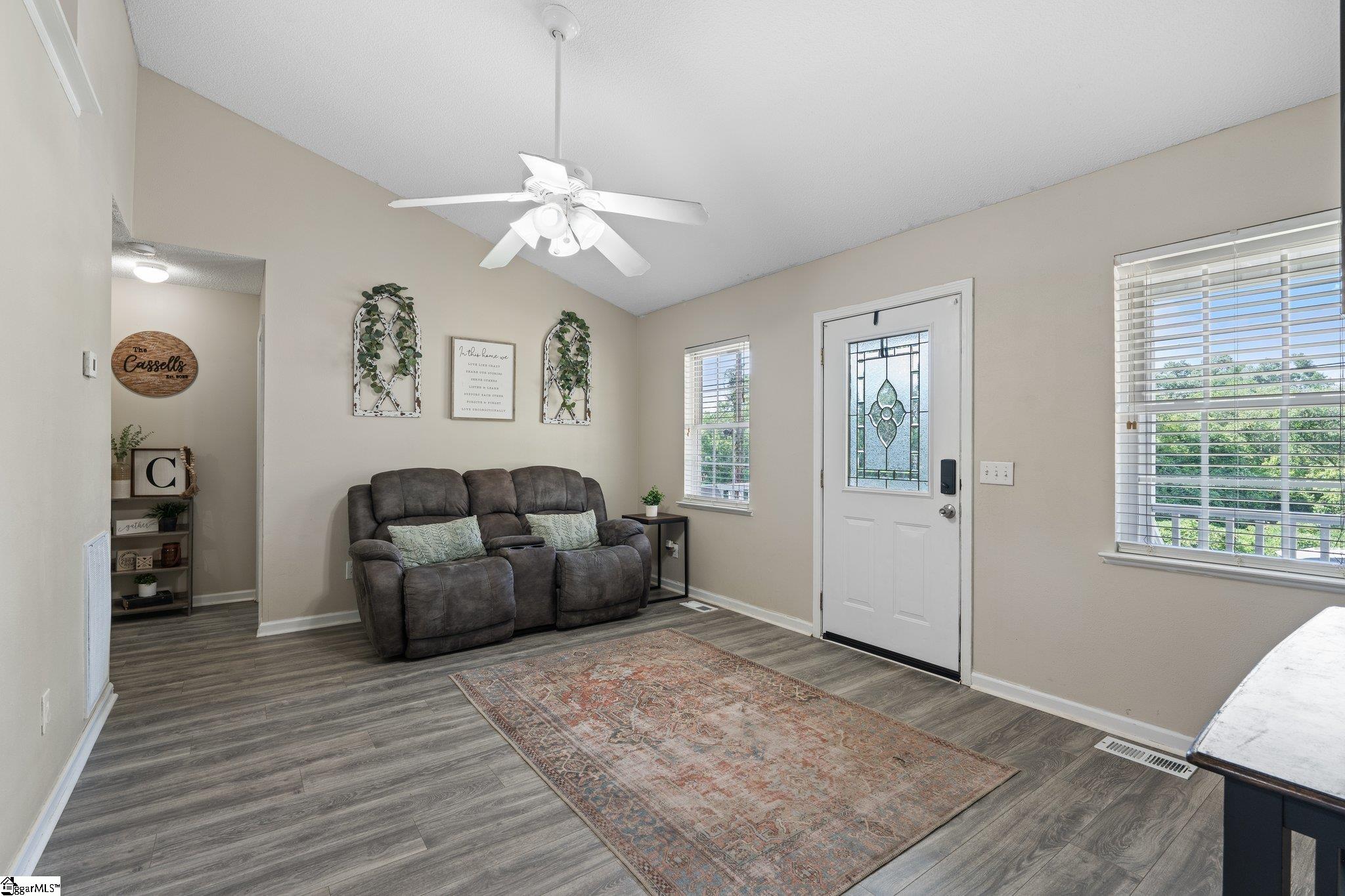 102 Homeland Road Pickens, SC 29671 - Photo 3 of 21 Gallery Image 3
