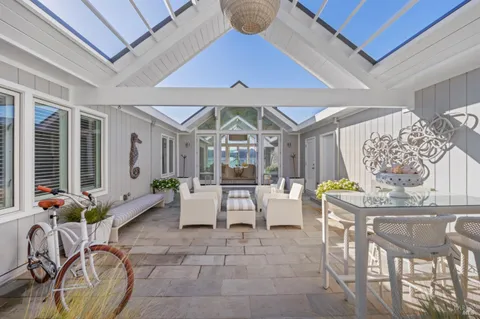 $9,577,000 | 27 West Shore Road, Belvedere, CA 94920