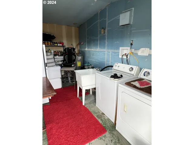 $195,000 | 265 Hwy 395 Longcreek Or 97856, Long Creek, OR 97856