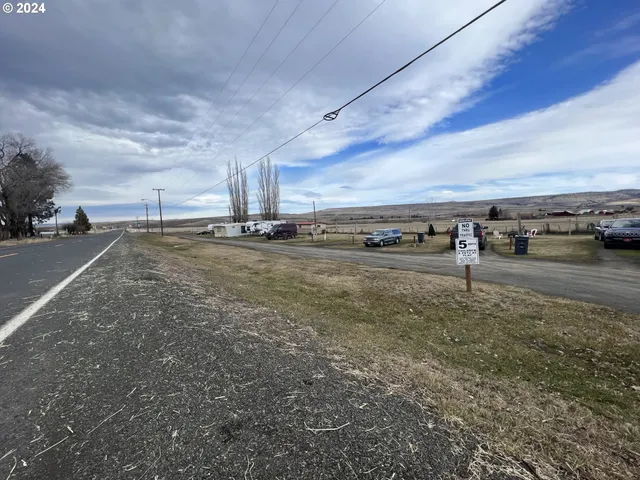 $195,000 | 265 Hwy 395 Longcreek Or 97856, Long Creek, OR 97856