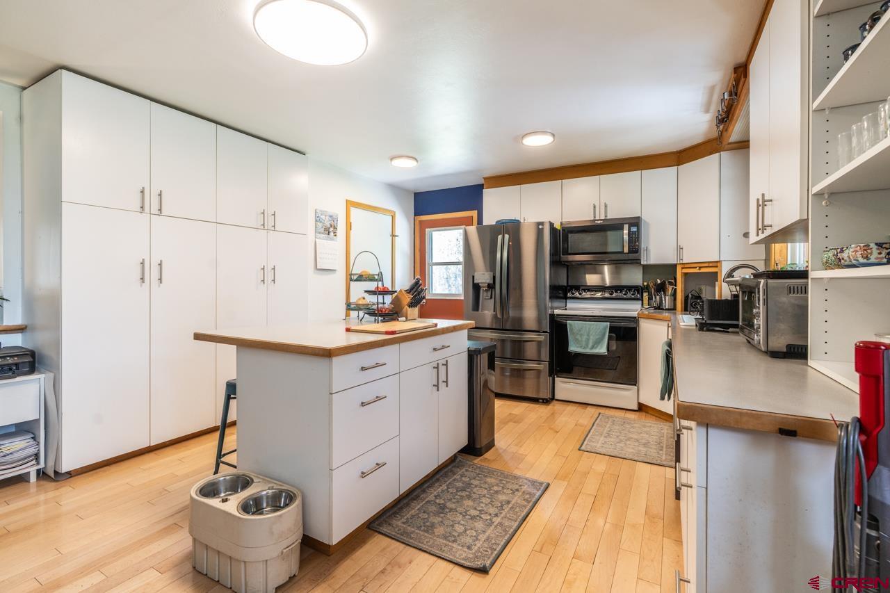 44 Roundtree Road Gunnison, CO 81230 - Photo 11 of 39