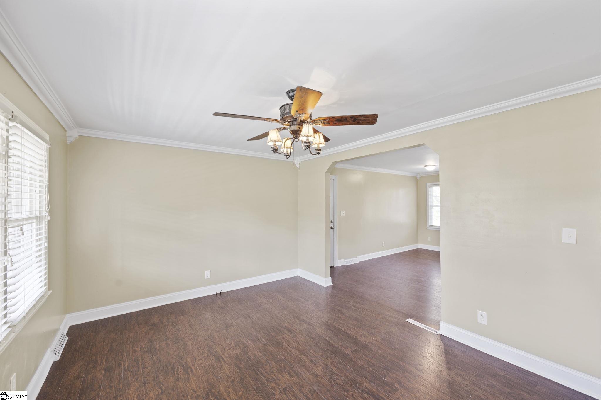 103 Mcelrath Road Greer, SC 29651 - Photo 3 of 26 Gallery Image 3