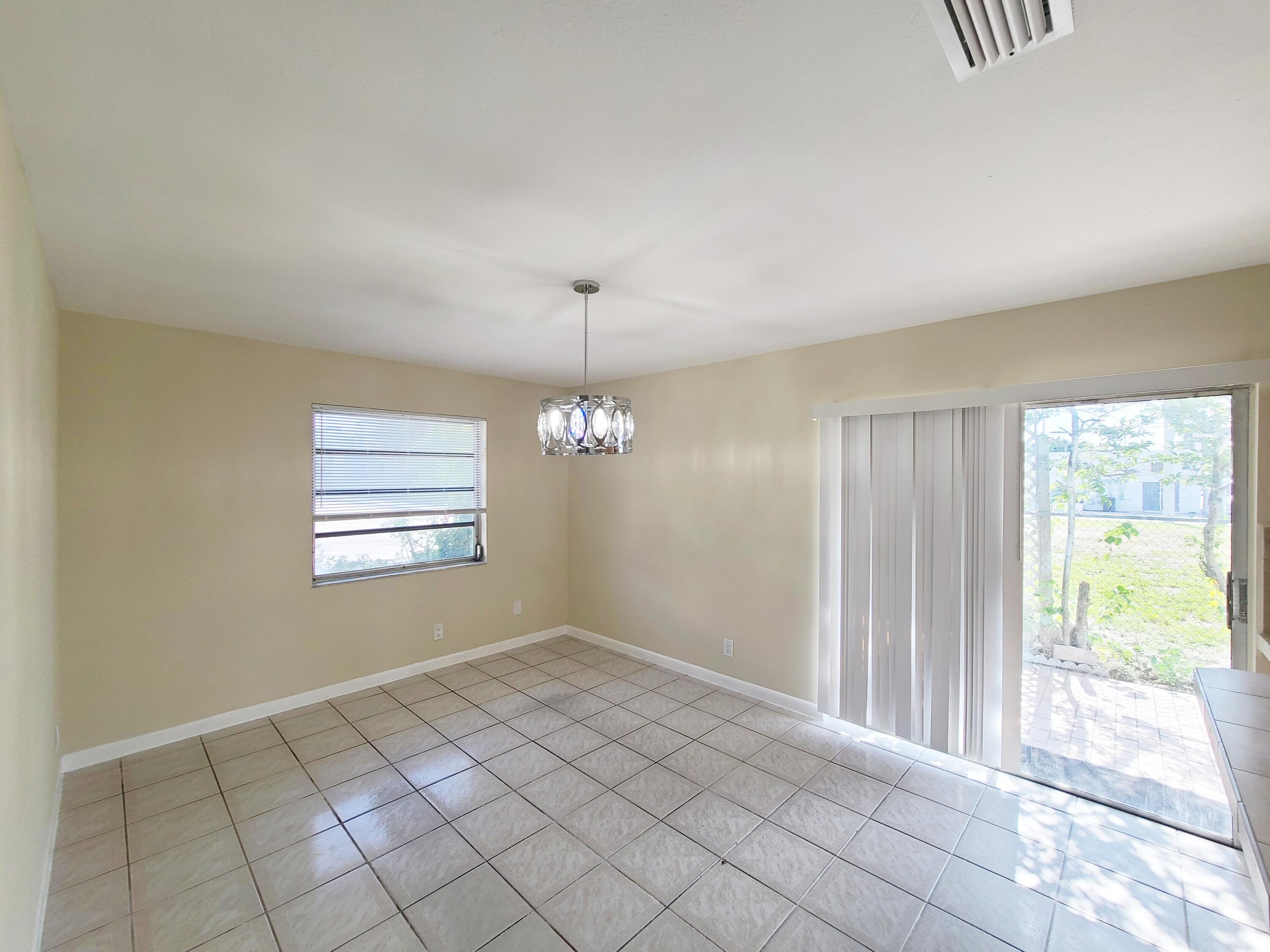 412 Conniston Road, Unit A West Palm Beach, FL 33405 - Photo 7 of 15 20220525_094802-01