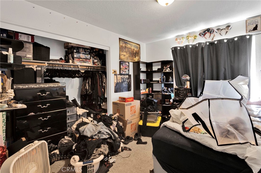 13475 Yakima Road Apple Valley, CA 92308 - Photo 12 of 20