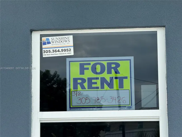 $3,650 | 526 Northwest 6th Street, Unit B, Hallandale Beach, FL 33009