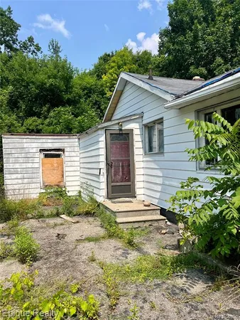 $7,600 | 536 West Home Avenue, Flint, MI 48505