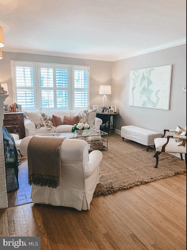 9341 Columbia Boulevard Silver Spring, MD 20910 - Photo 6 of 35