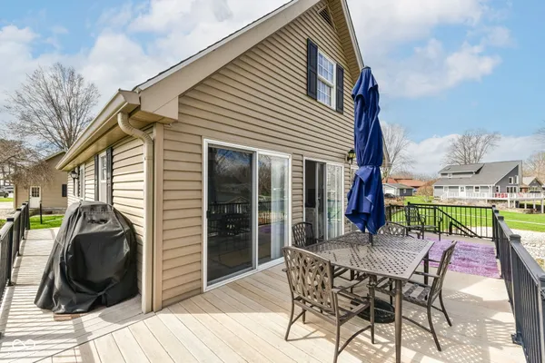 $799,900 | 186 Mill Springs, Coatesville, IN 46121