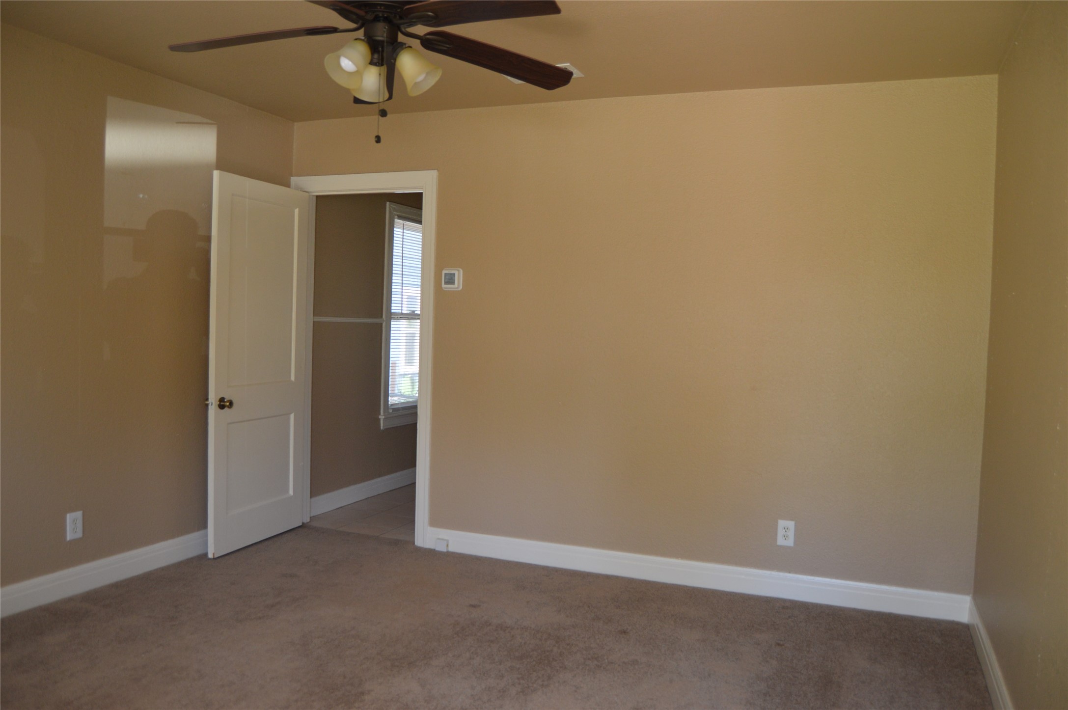 2616 East 3rd Street Austin, TX 78702 - Photo 8 of 11 a view of an empty room