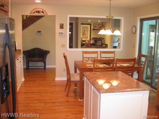 1756 Meldon Lane Rochester, MI 48309 - Photo 12 of 24 Pass Thru Bar