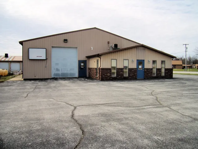 $368,800 | 1800 Wohlert Street, Angola, IN 46703